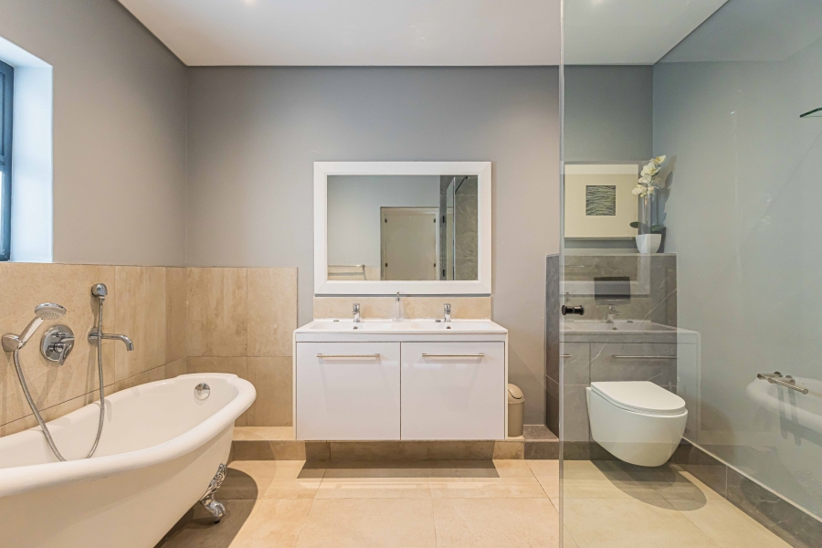 To Let 3 Bedroom Property for Rent in Camps Bay Western Cape